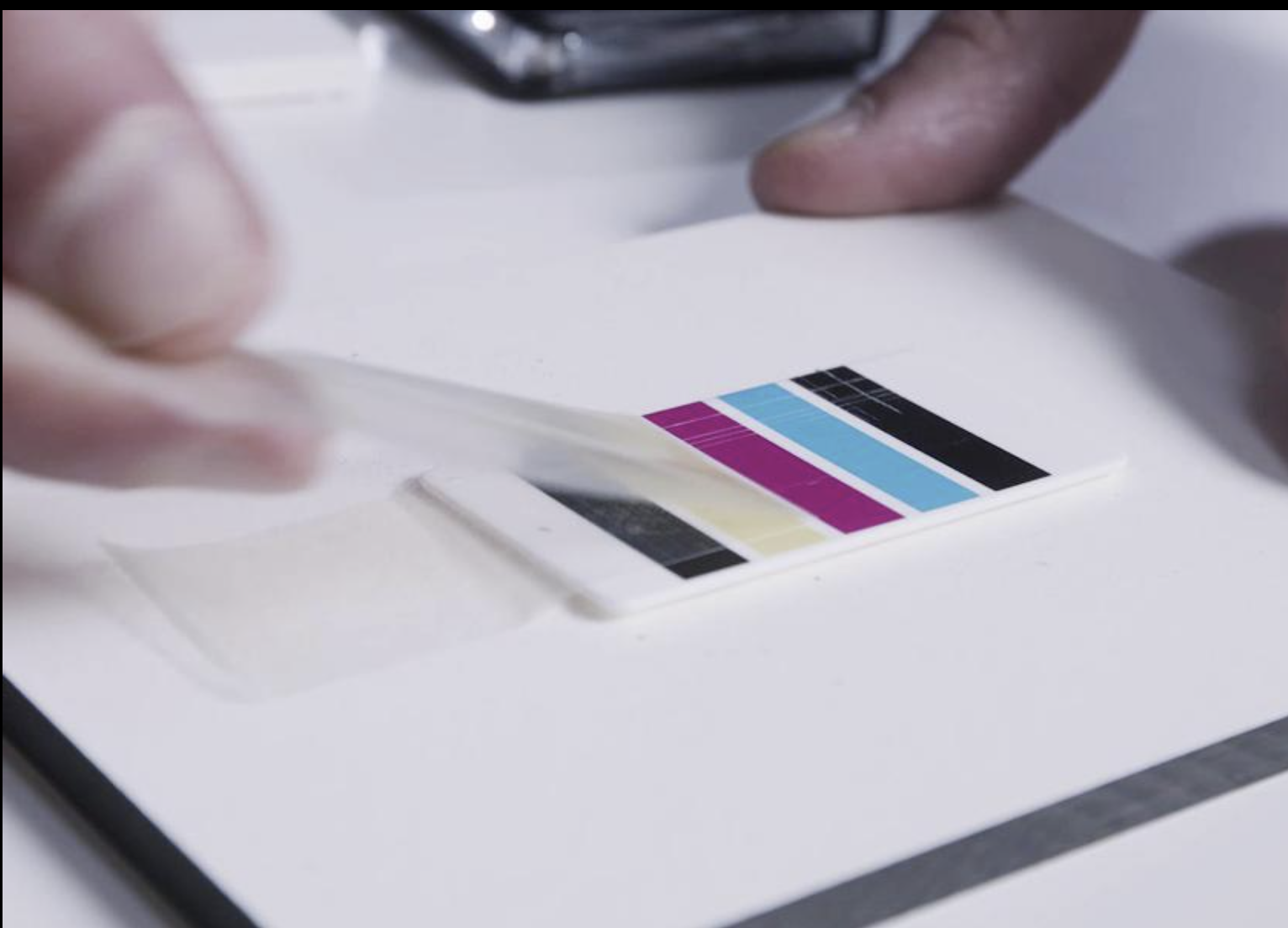 uv-ink-adhesion-test-on-reflective-sheeting.png