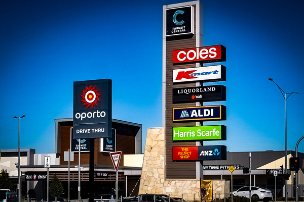 Shopping mall signage